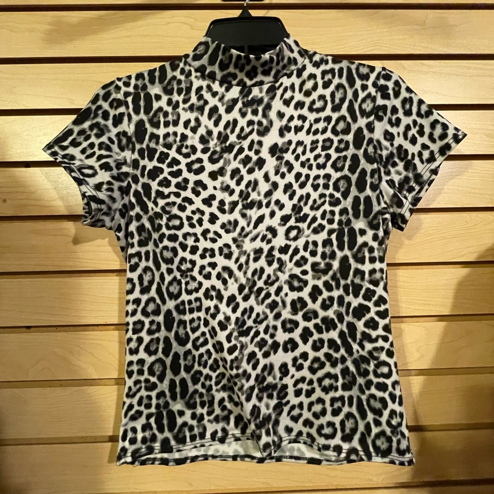 Olivia Rae Mid Neck Crop